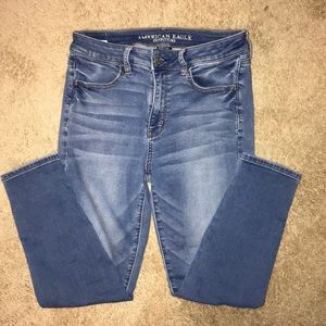 Like new size 8P American Eagle high rise jeggings